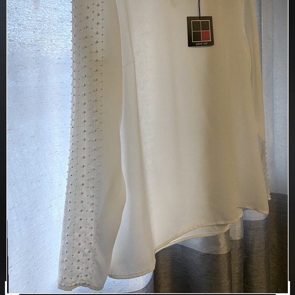 SOLD Carrè noir S white sheer blouse - Picture 3 of 6